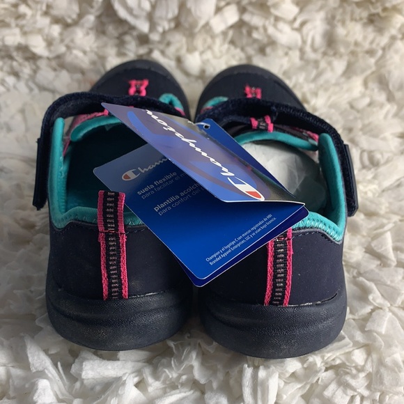 Champion (Kids) Rainey Shoe 3.5 - Picture 3 of 8